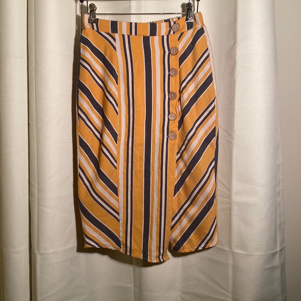 Haute Monde Vintage Style Button Pencil Skirt